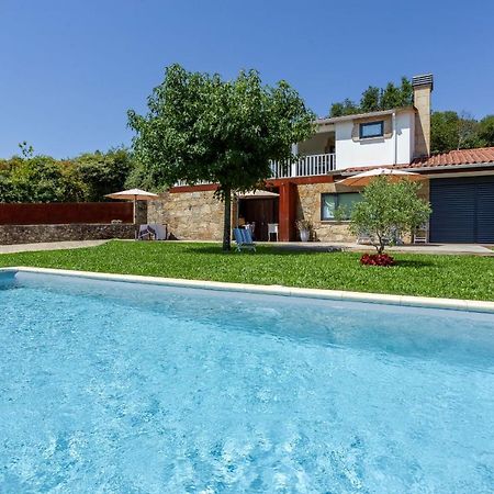 Casa Tarrio - Casa Privada Com 3 Quartos E Piscina ブラガ エクステリア 写真